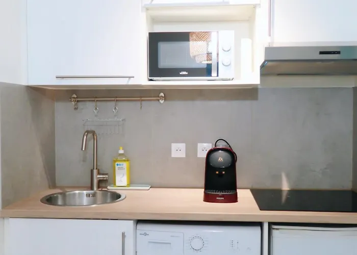 Chic & Modern In Centre Rambuteau